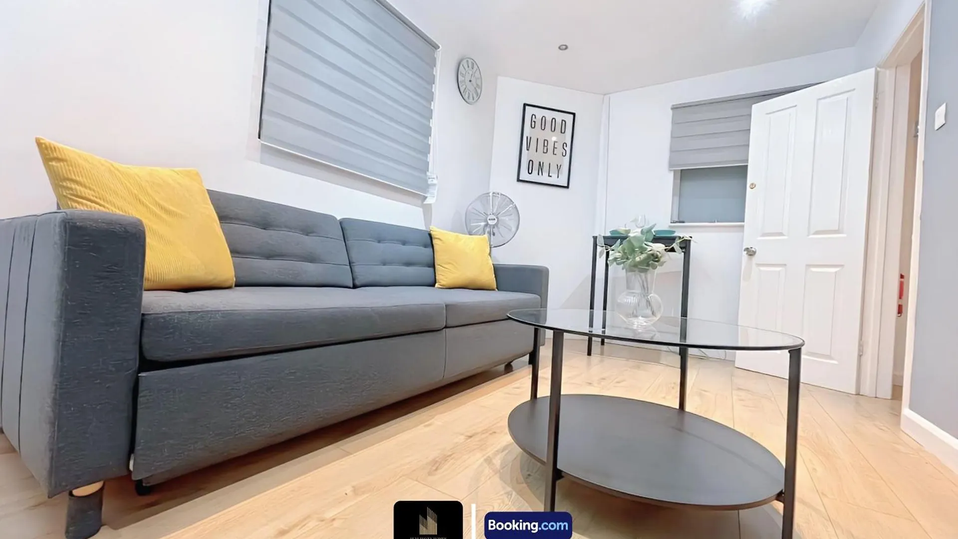 Apartamento Stylish 2Bedroom Apt By Luxe Haven Homes Short Lets & Serviced Accommodation Canning Town Greater London With Free Wifi Reino Unido